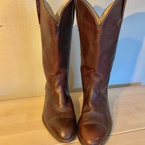 Vintage Western Frye Boots (size 8.5)